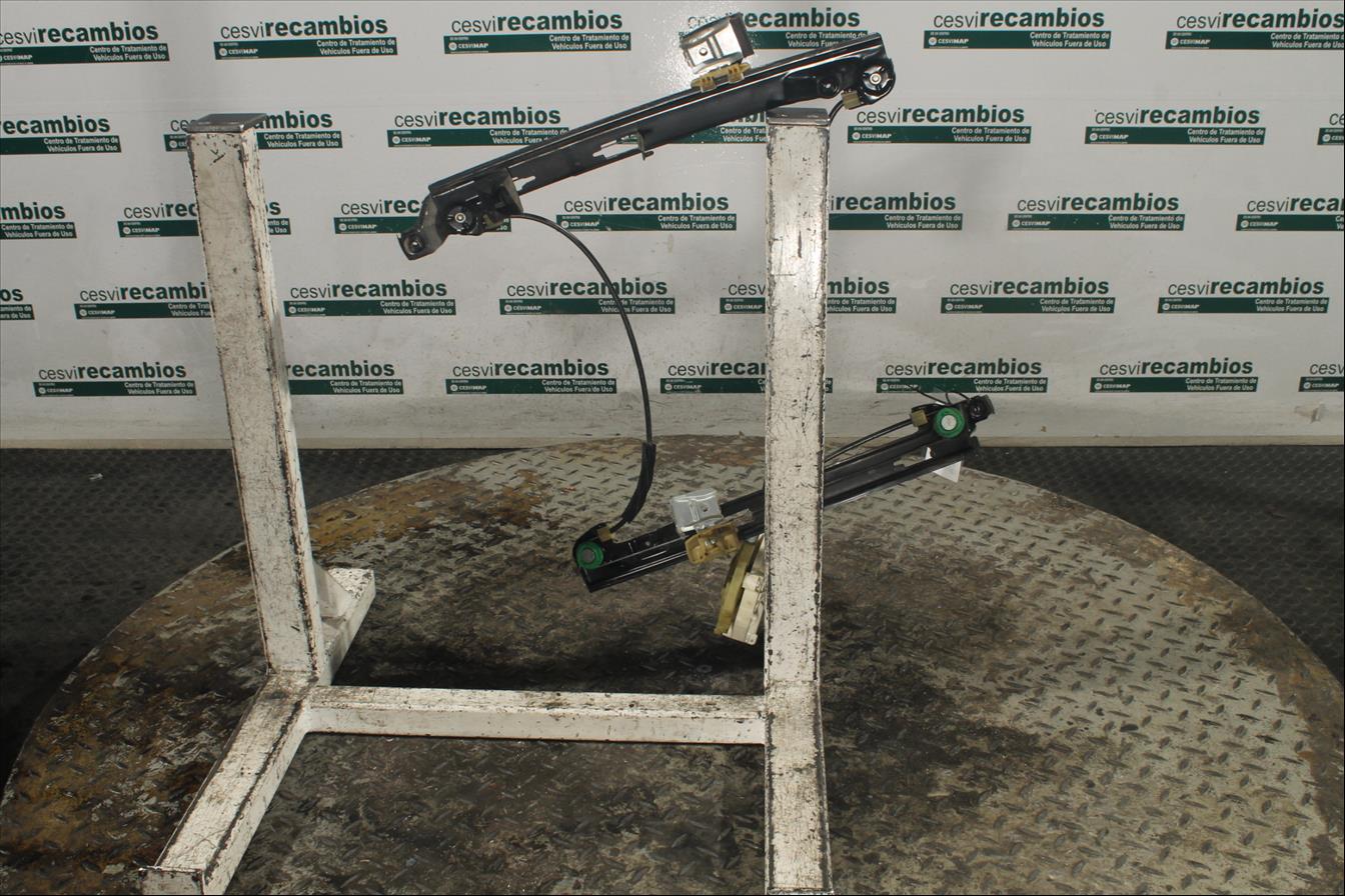 Elevalunas eléctrico puerta Del. Izq.