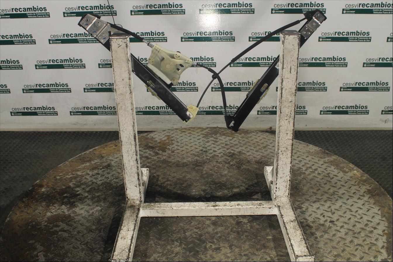 Elevalunas eléctrico puerta Del. Izq.