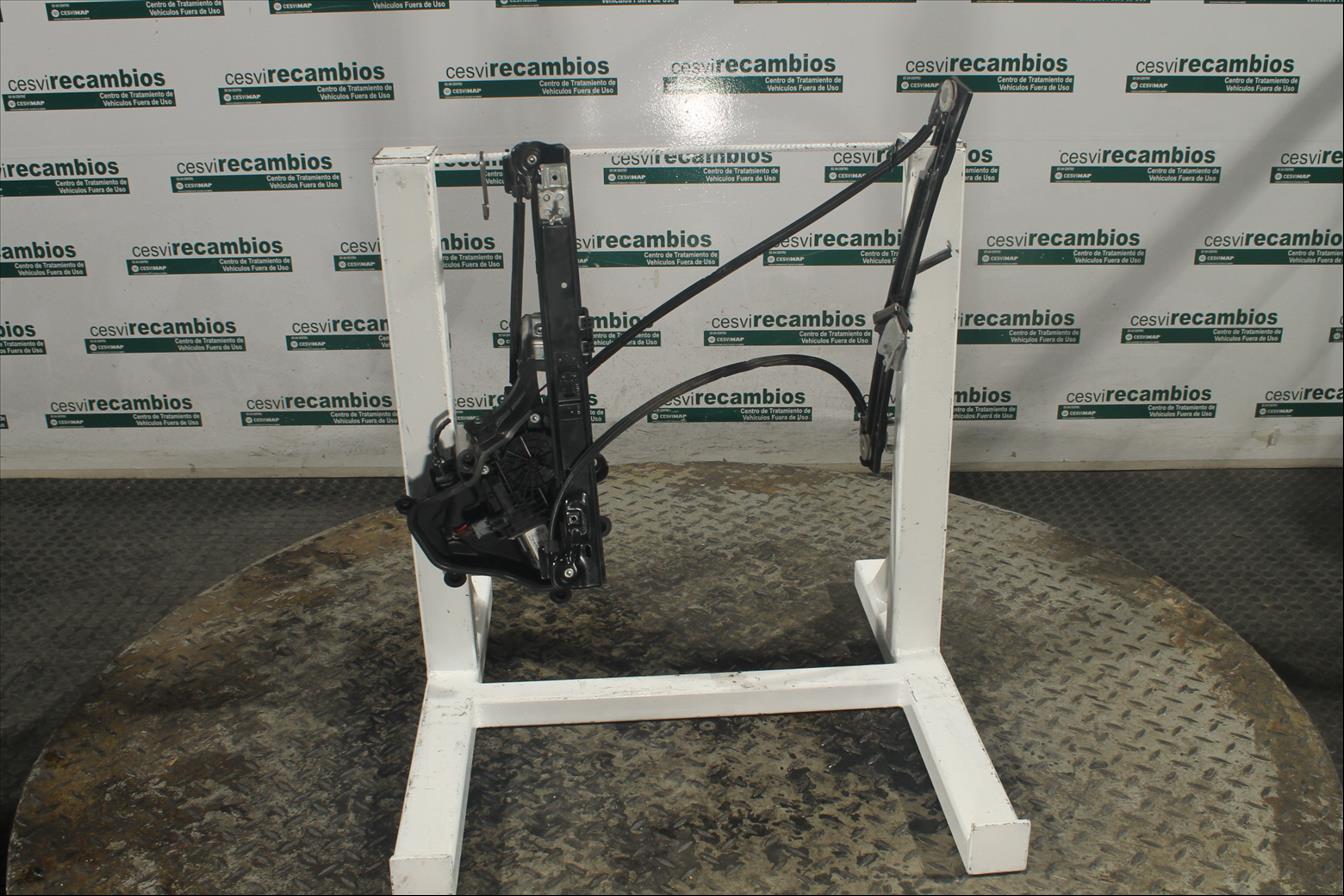 Elevalunas eléctrico puerta Del. Izq.
