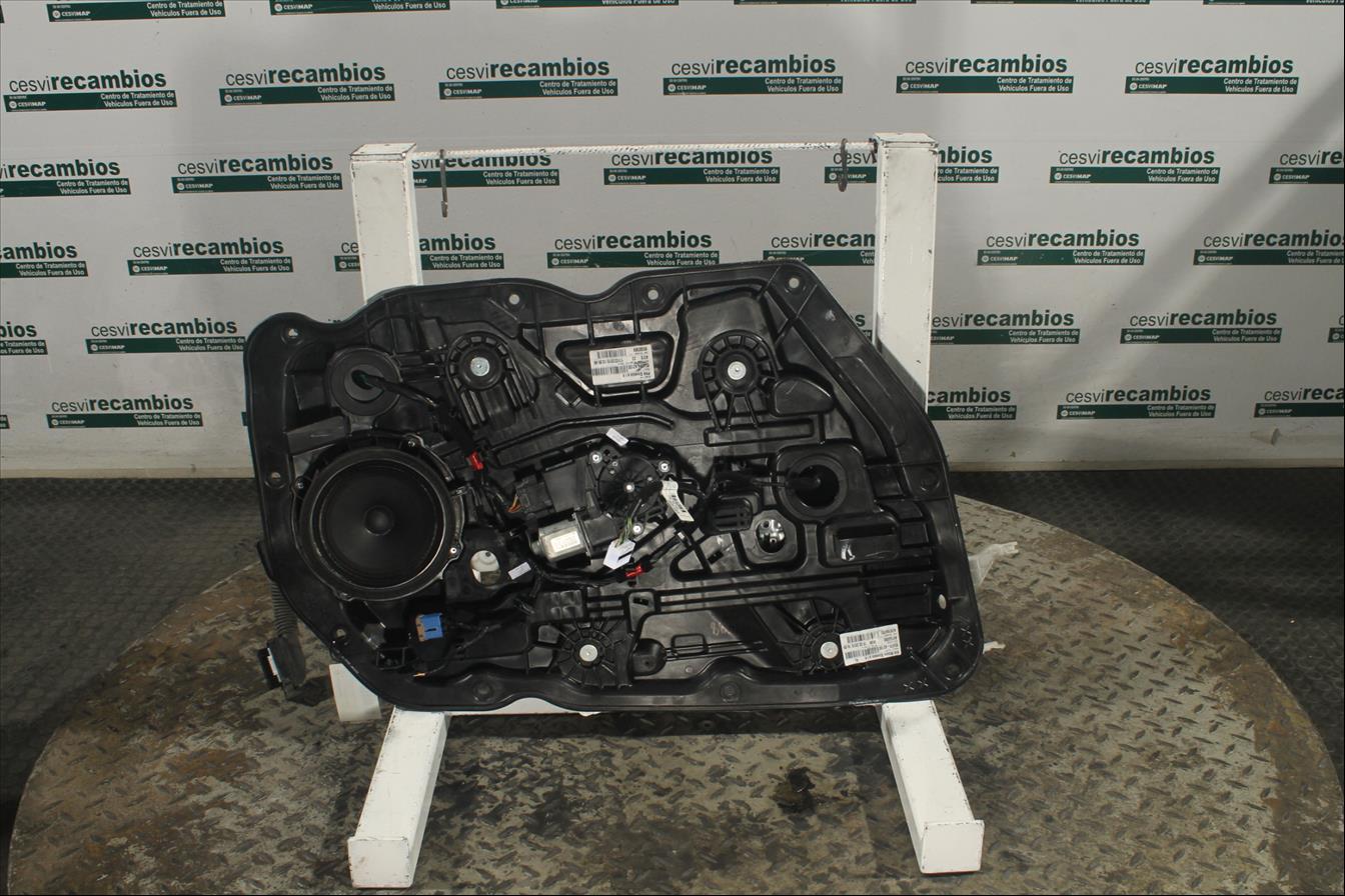 Elevalunas eléctrico puerta Del. Izq.