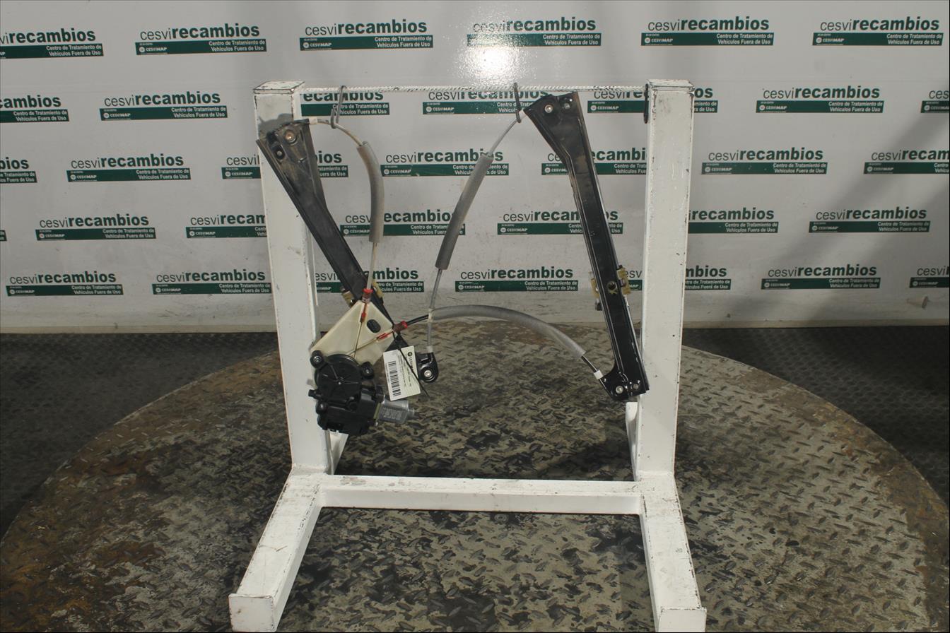 Elevalunas eléctrico puerta Del. Izq.