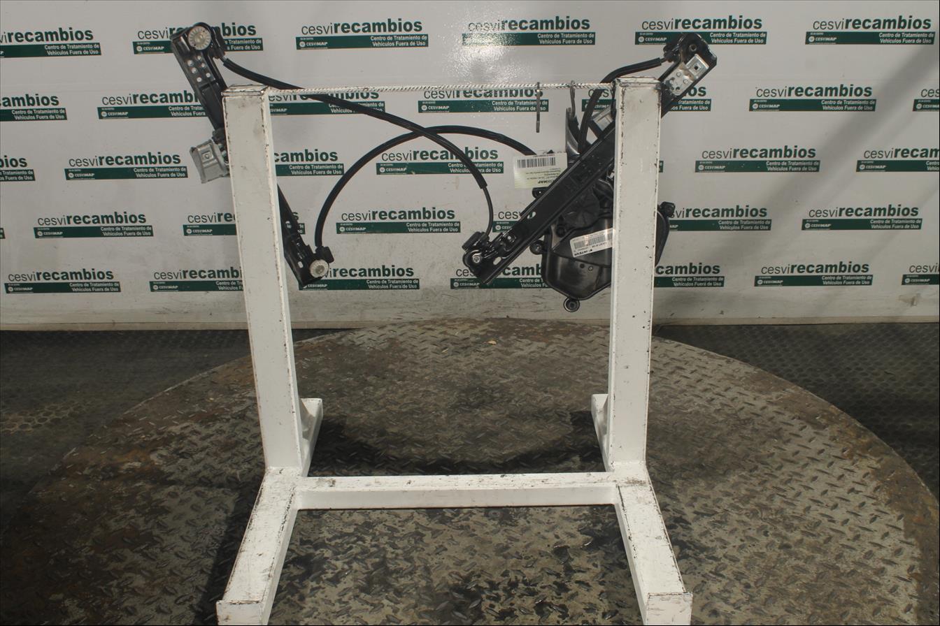 Elevalunas eléctrico puerta Del. Izq.