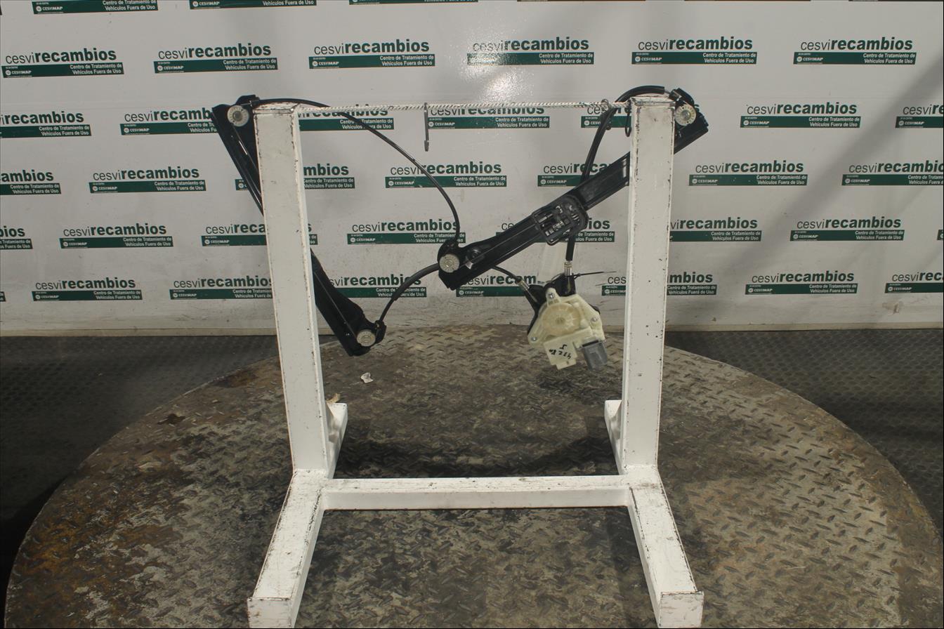 Elevalunas eléctrico puerta Del. Izq.