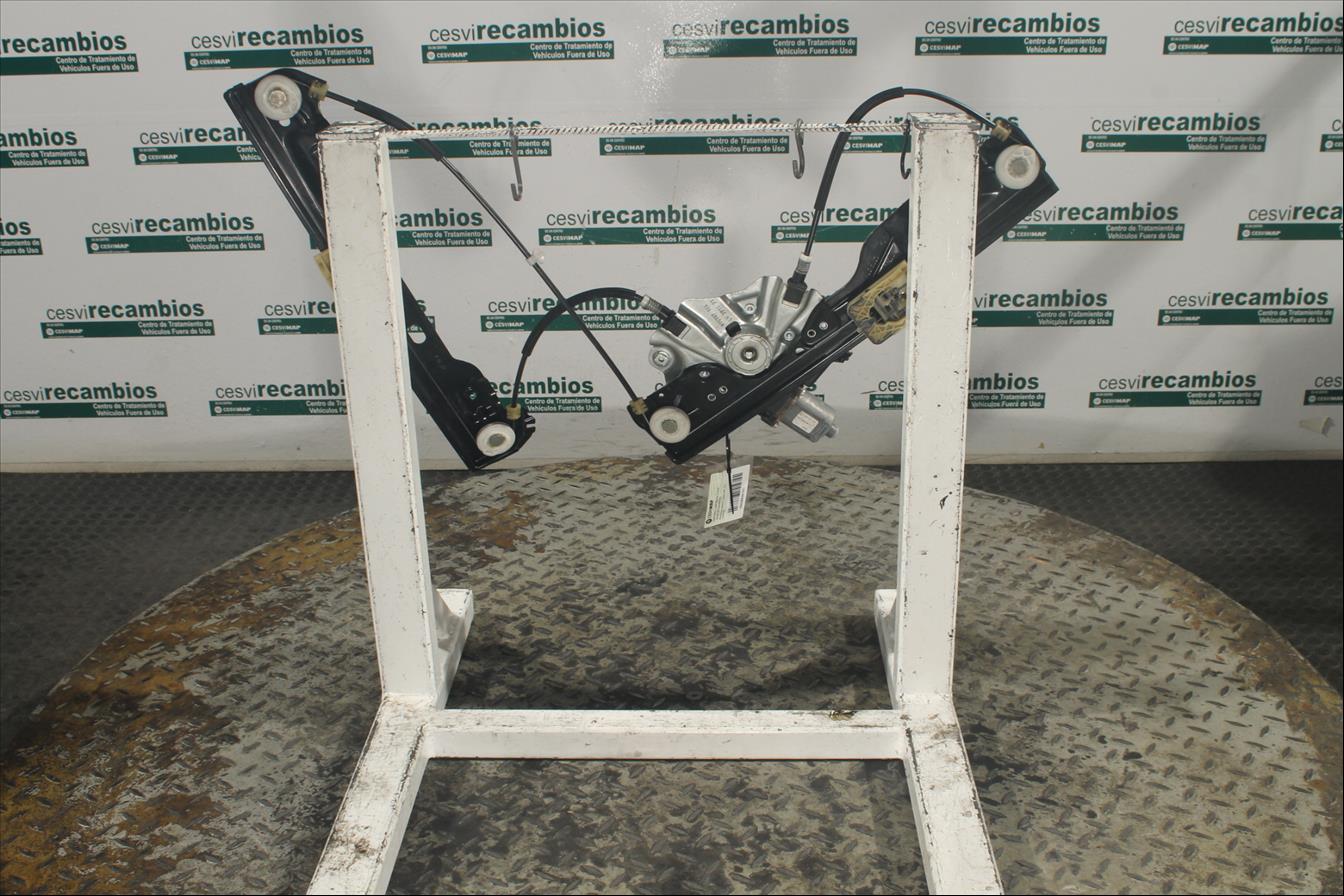Elevalunas eléctrico puerta Del. Izq.