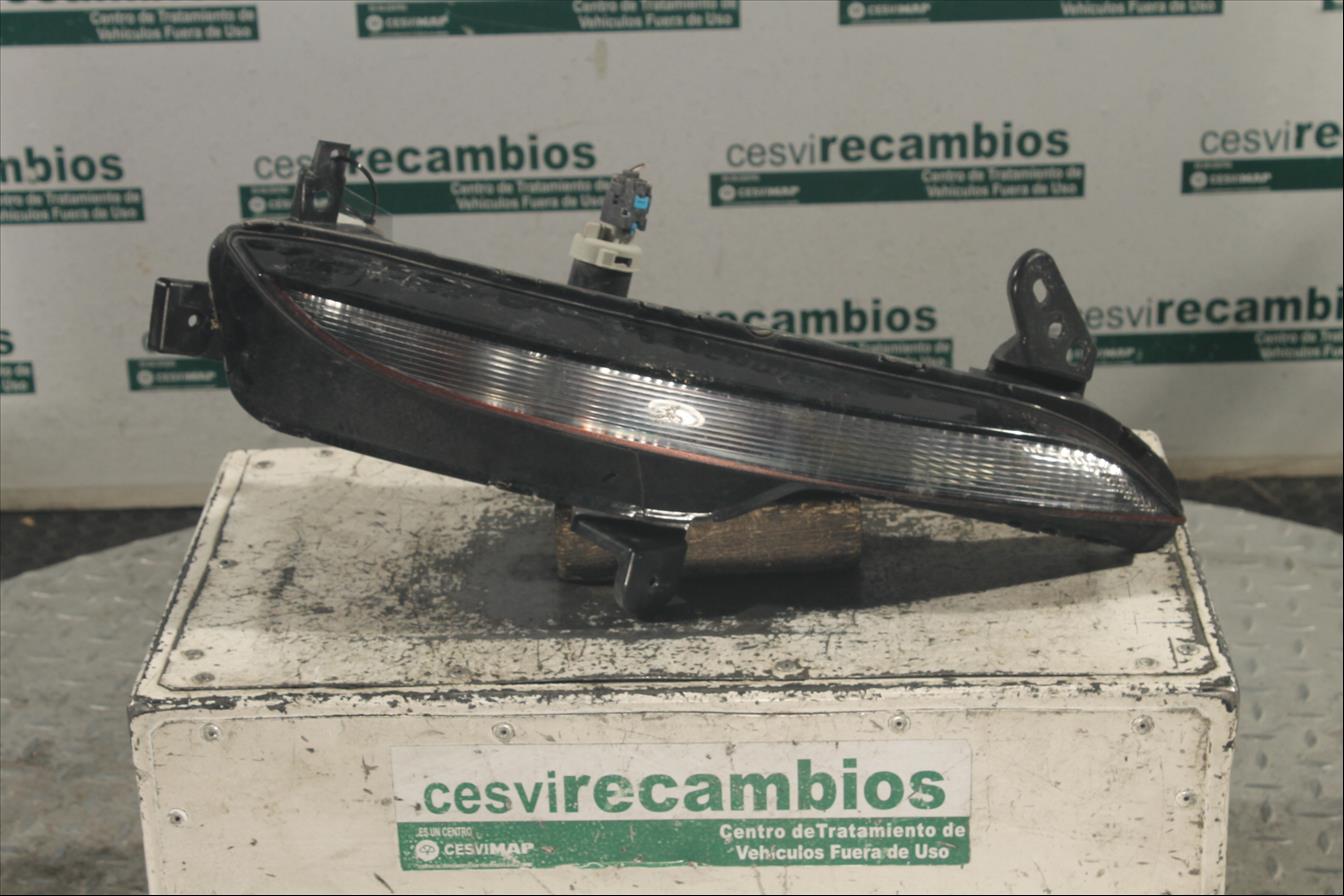 Piloto Del. Izq.