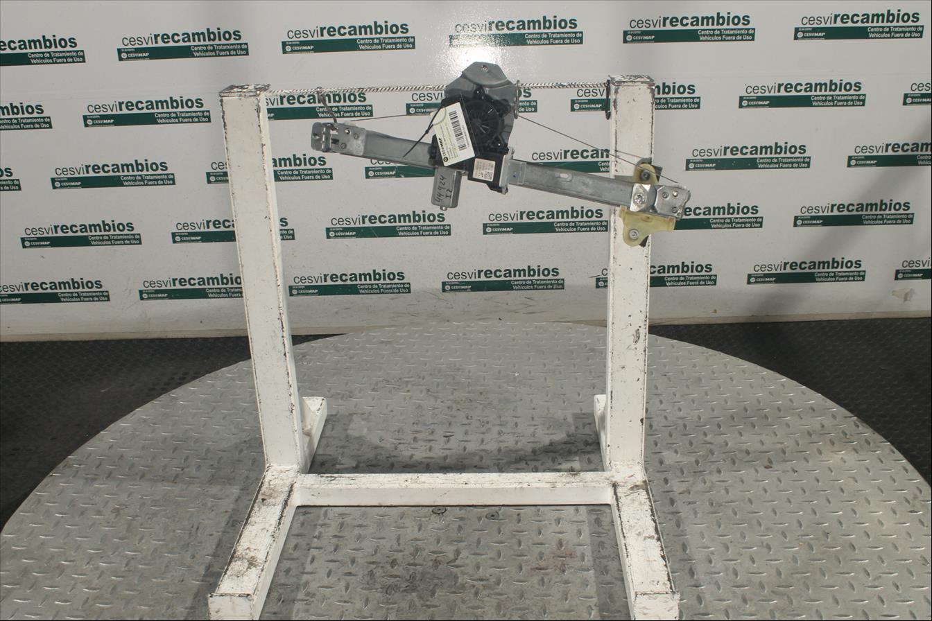 Elevalunas eléctrico puerta Del. Izq.