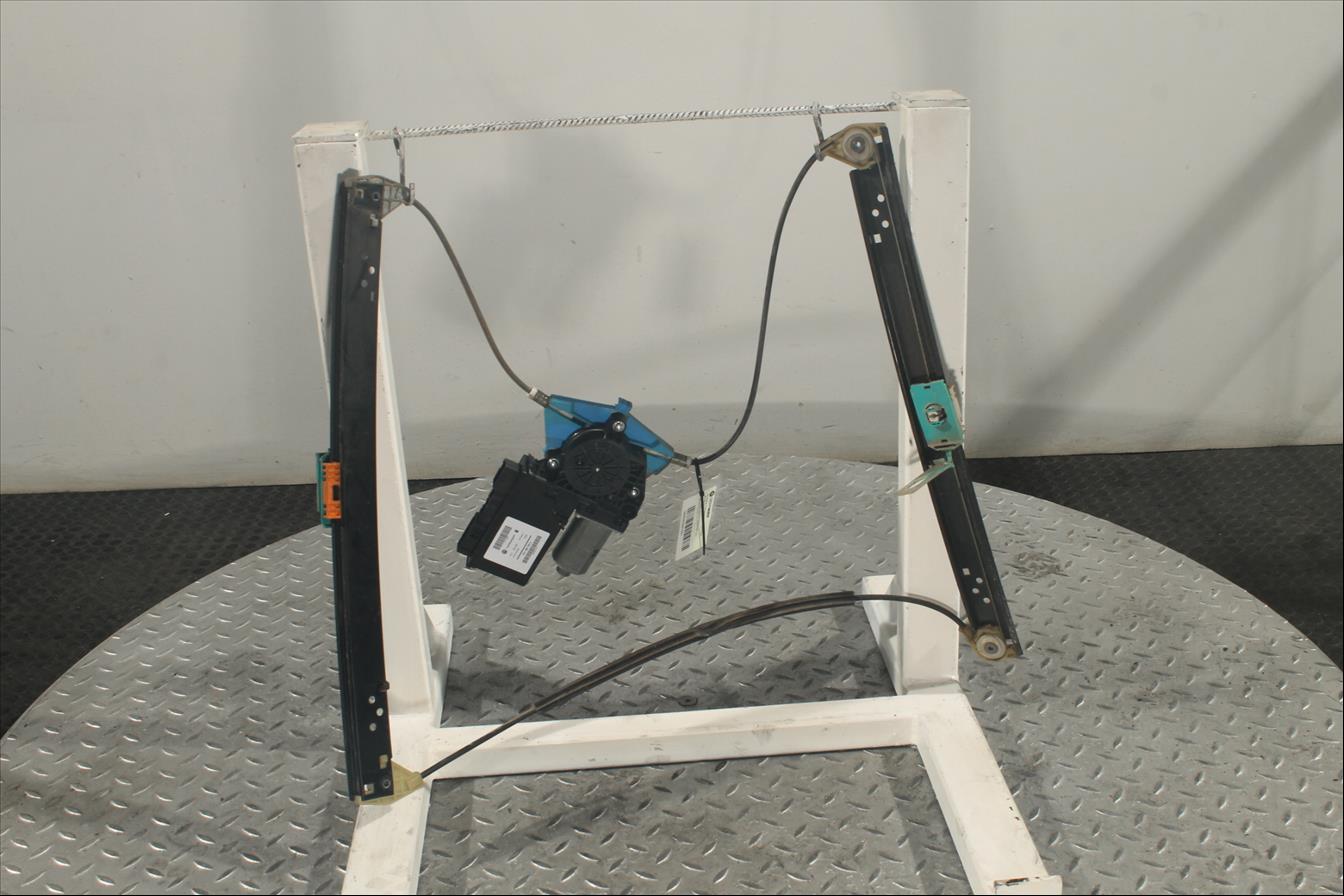 Elevalunas eléctrico puerta Del. Izq.