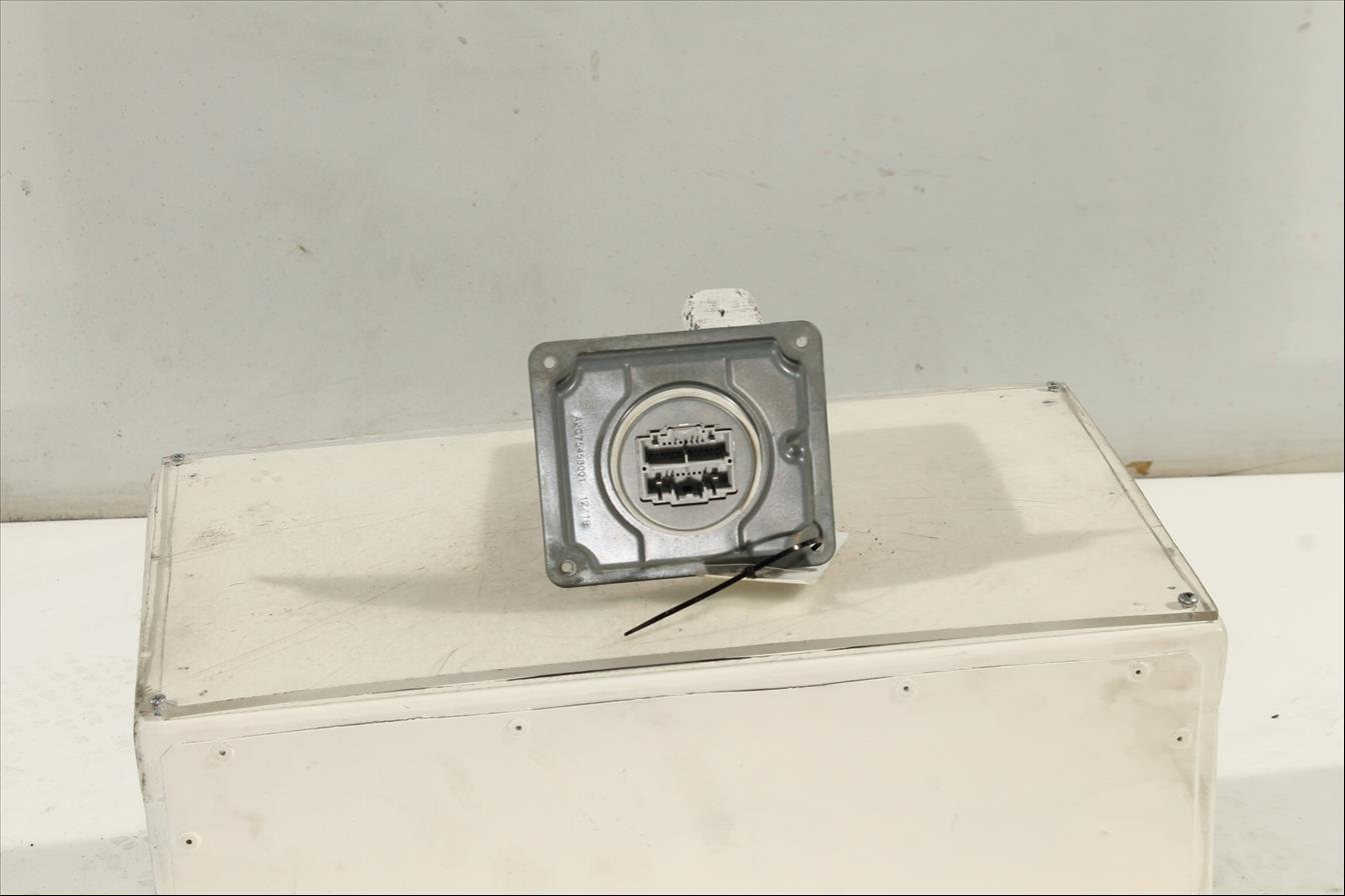 Regulador faro led izquierdo