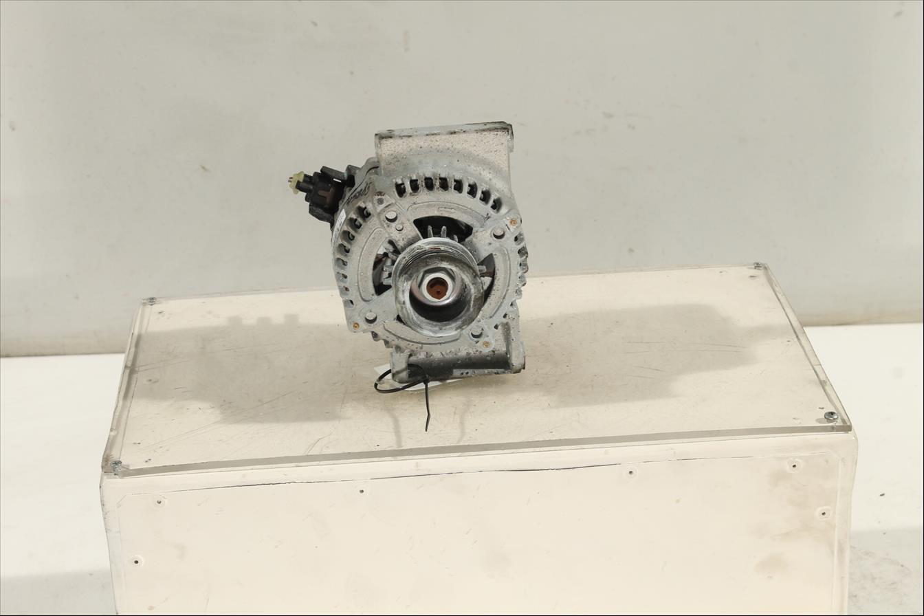 Alternador