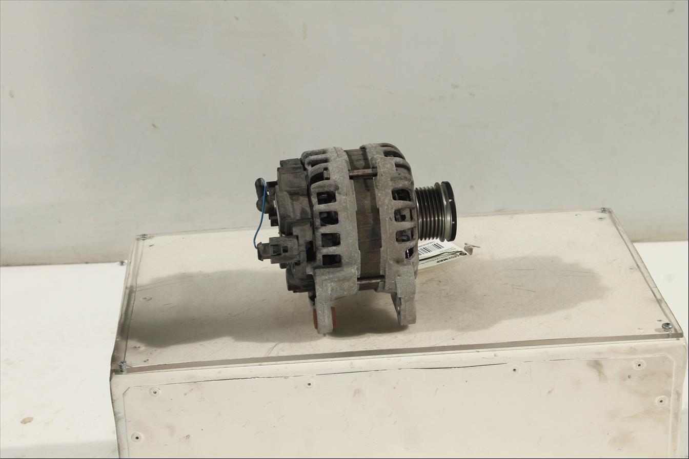 Alternador