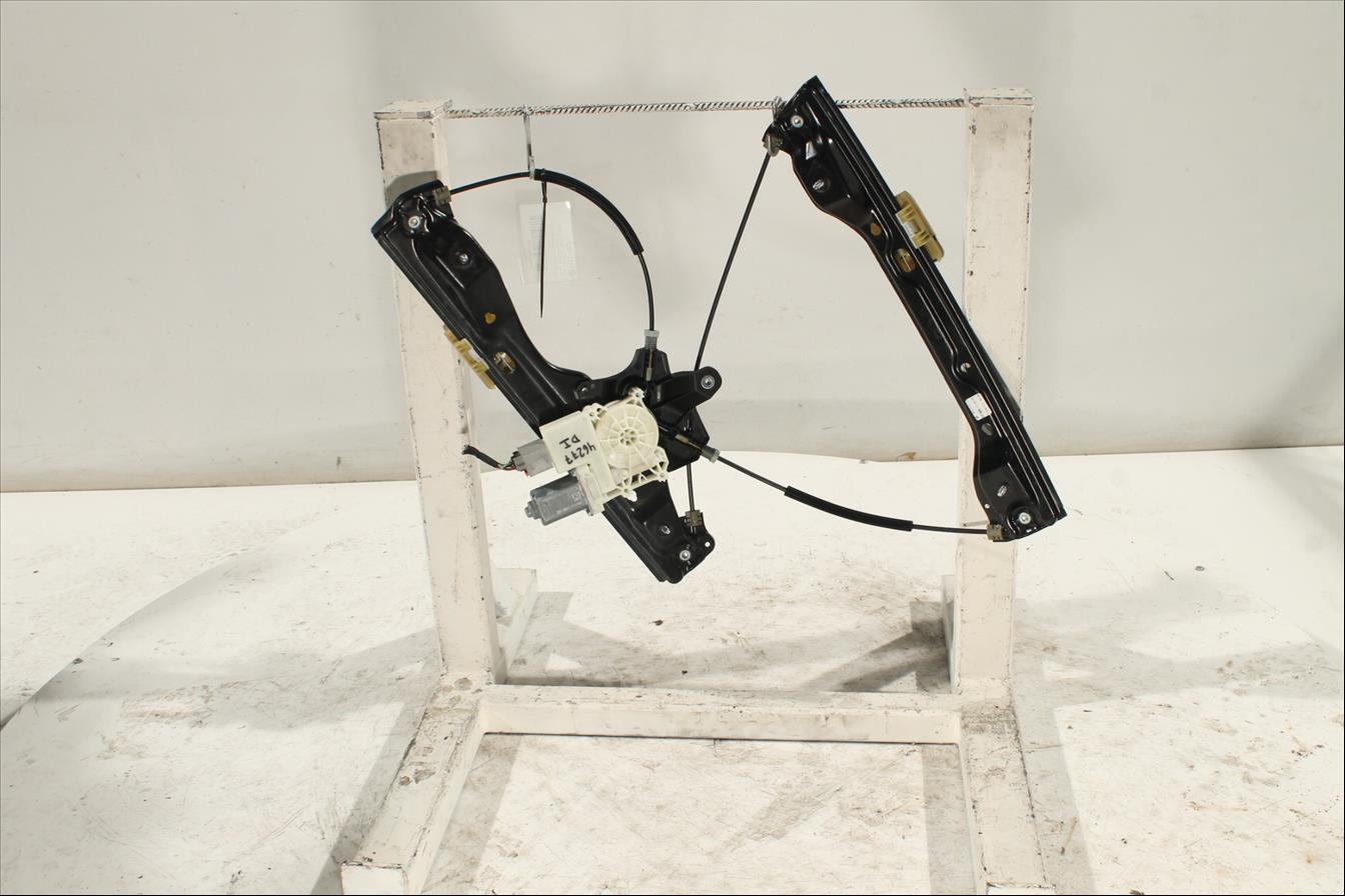 Elevalunas eléctrico puerta Del. Izq.