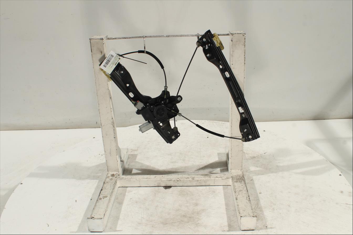 Elevalunas eléctrico puerta Del. Izq.