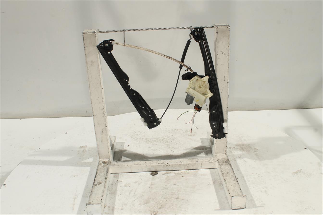 Elevalunas eléctrico puerta Del. Izq.