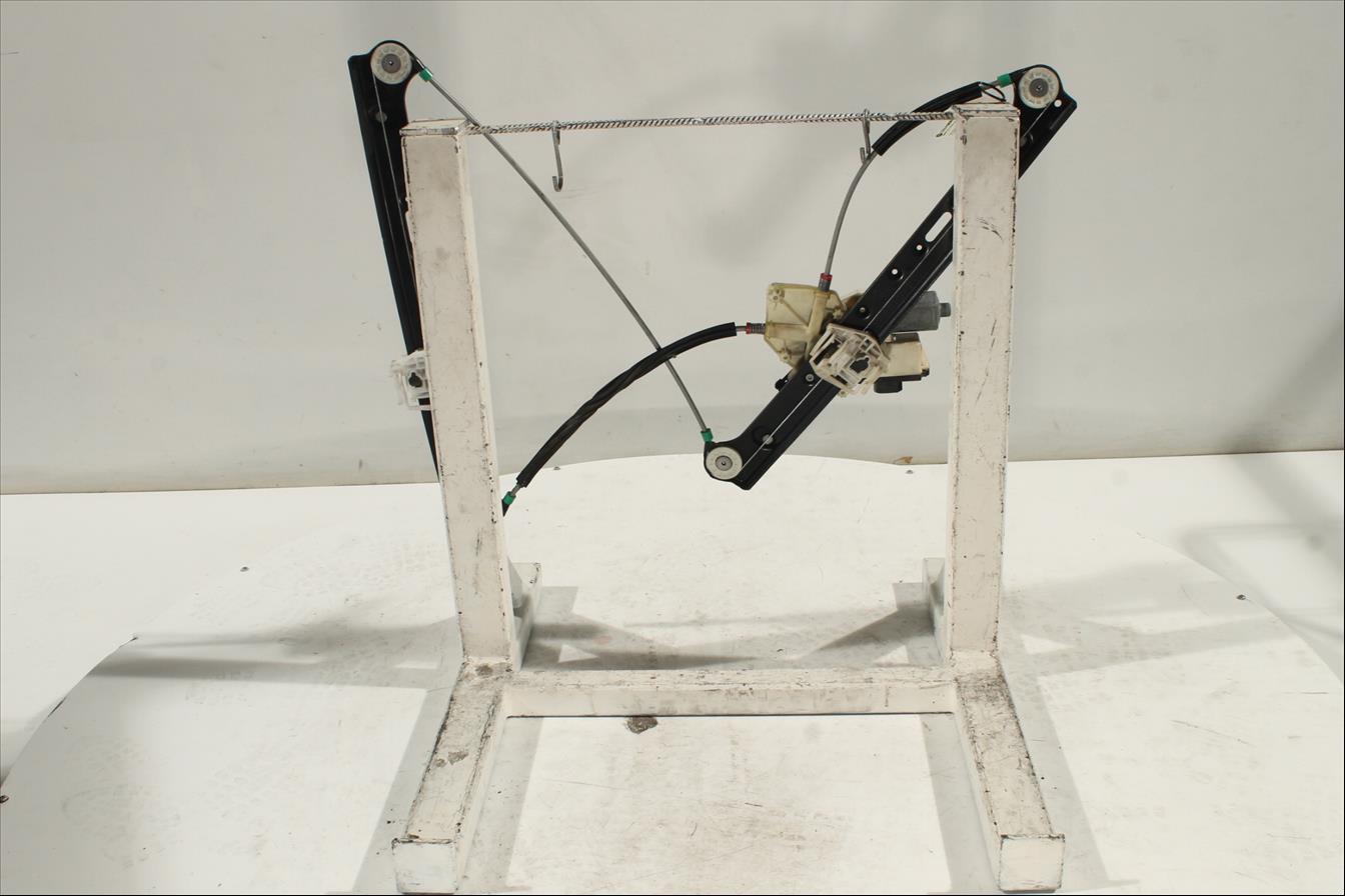 Elevalunas eléctrico puerta Del. Izq.