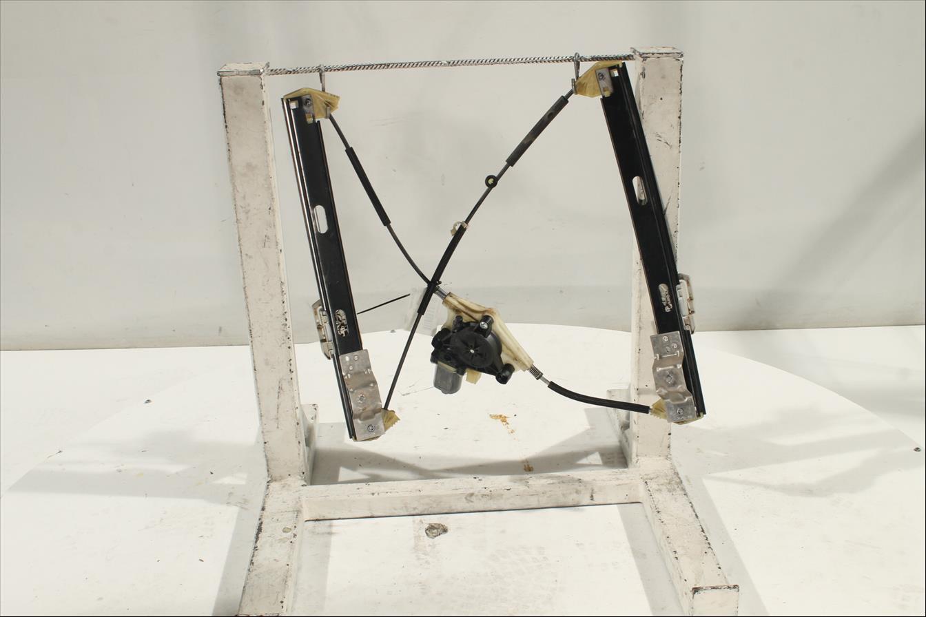 Elevalunas eléctrico puerta Del. Izq.