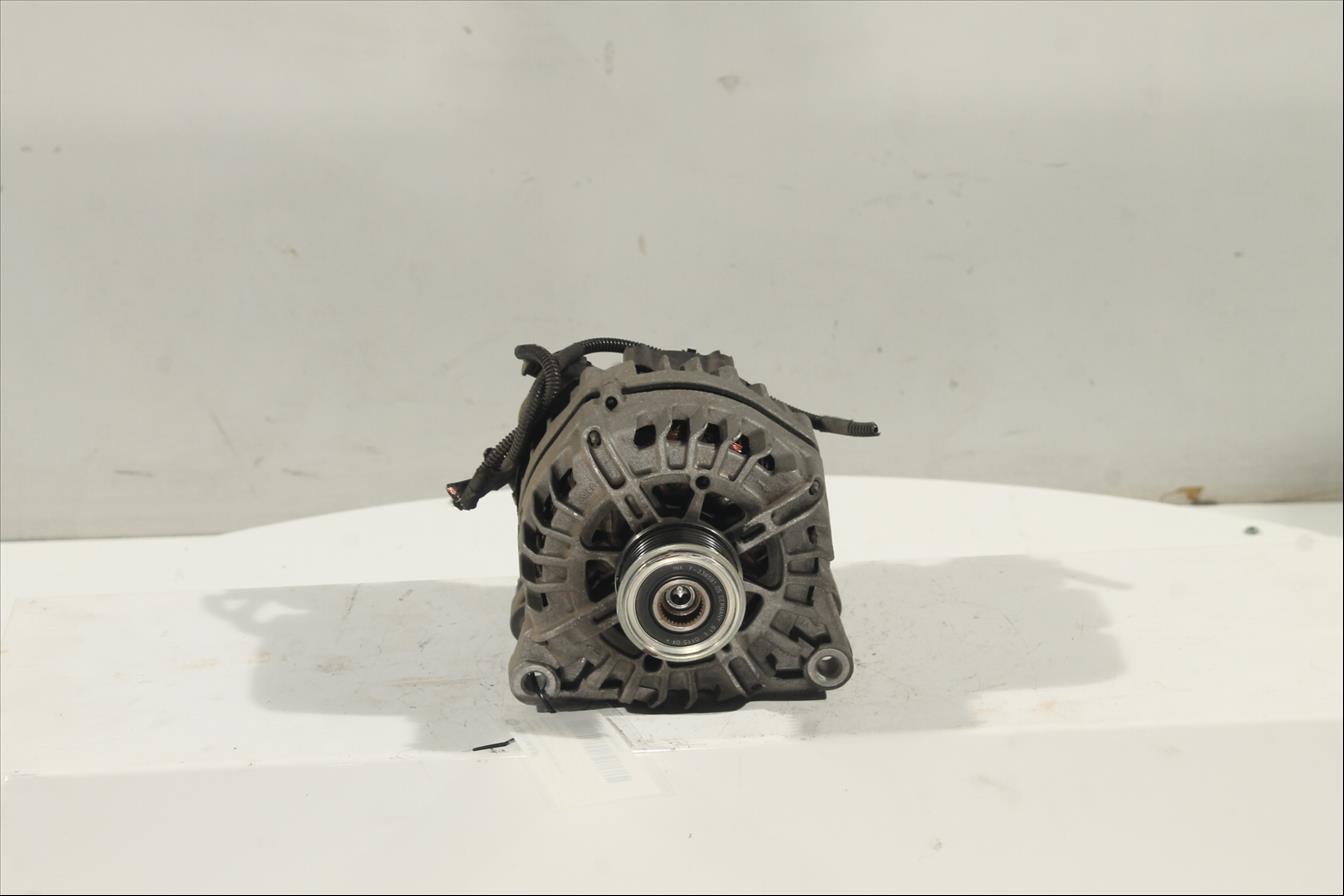 Alternador