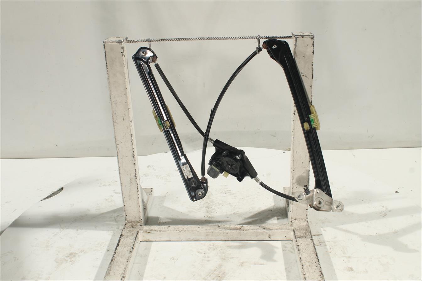 Elevalunas eléctrico puerta Del. Izq.