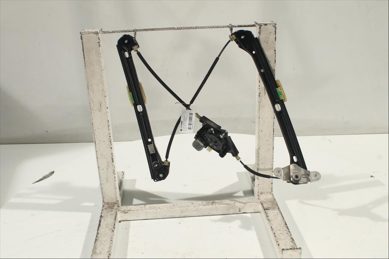 Elevalunas eléctrico puerta Del. Izq.
