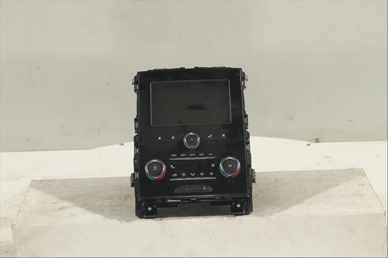 Display Multimedia