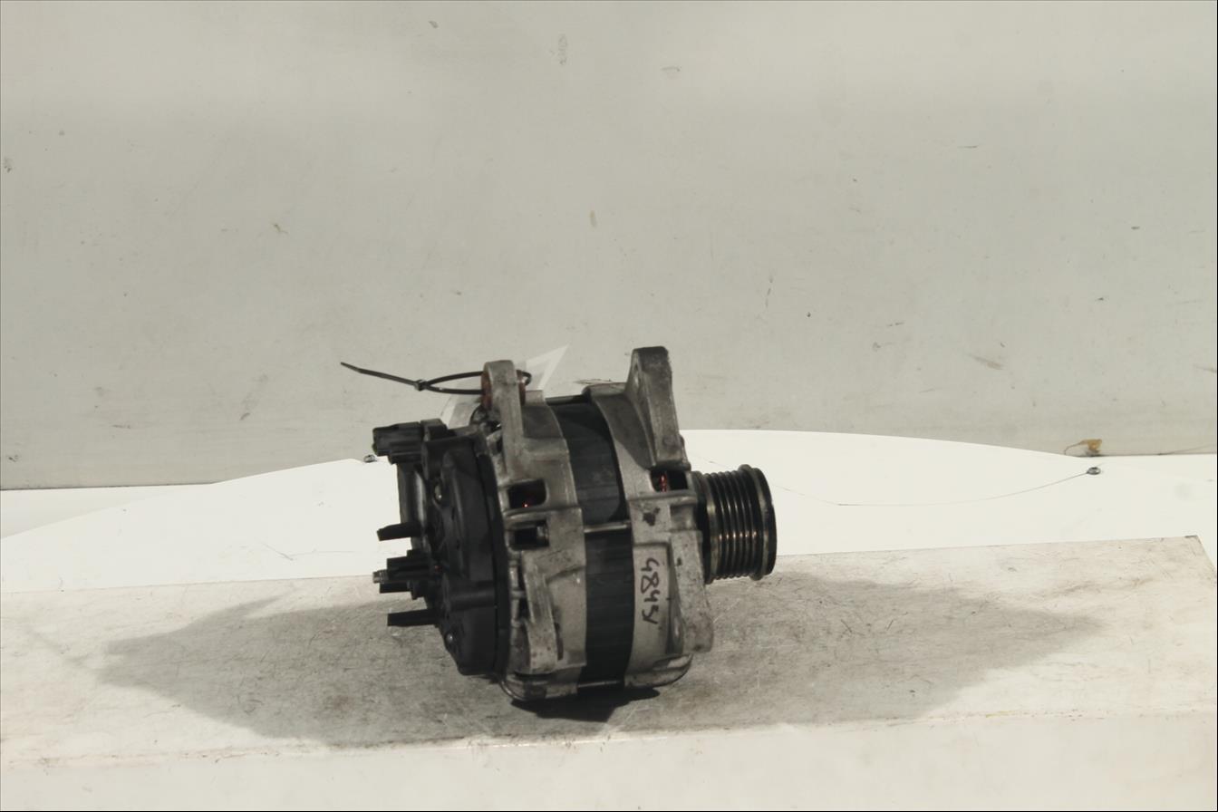 Alternador