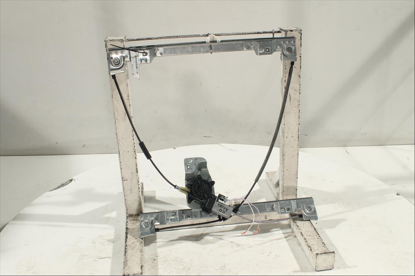 Elevalunas eléctrico puerta Del. Der.