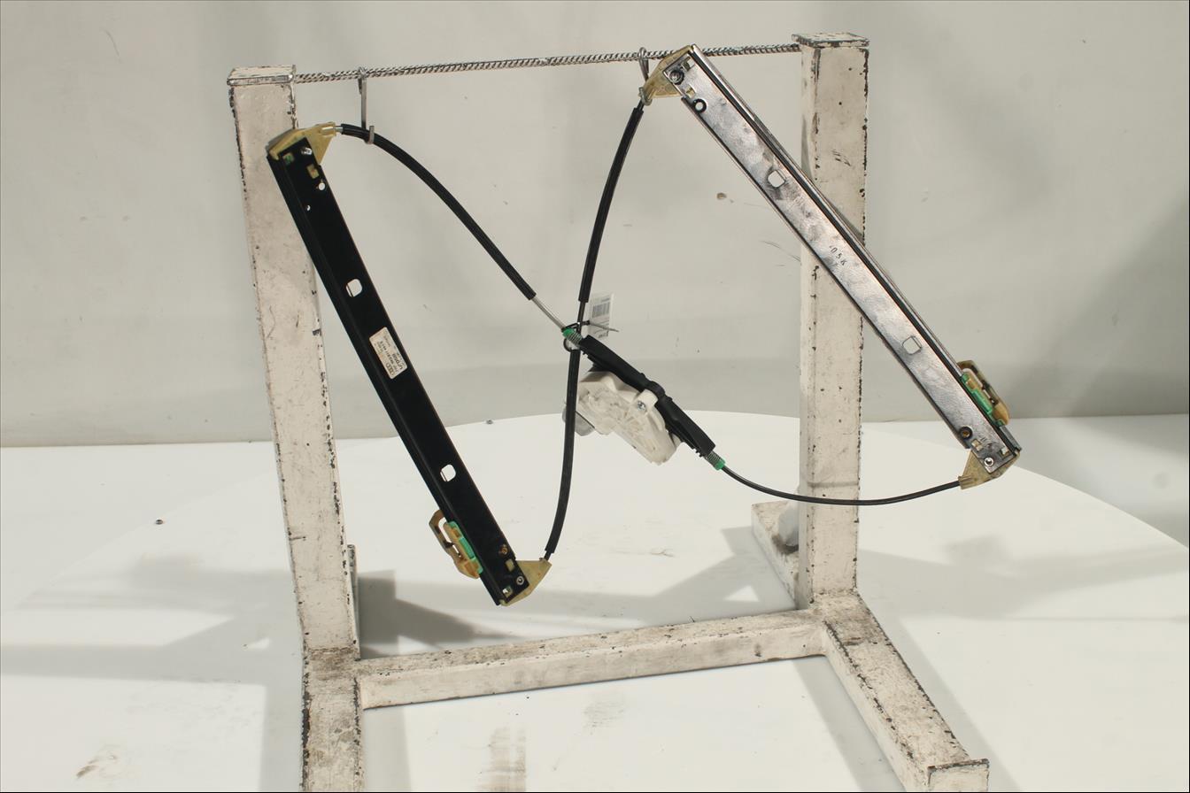 Elevalunas eléctrico puerta Del. Izq.
