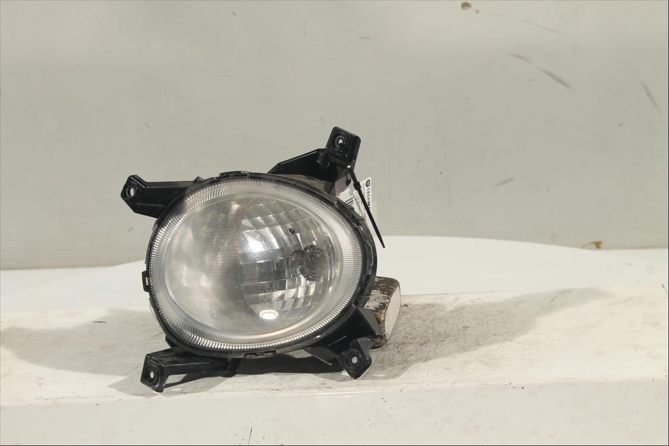 Piloto luz diurna Izq