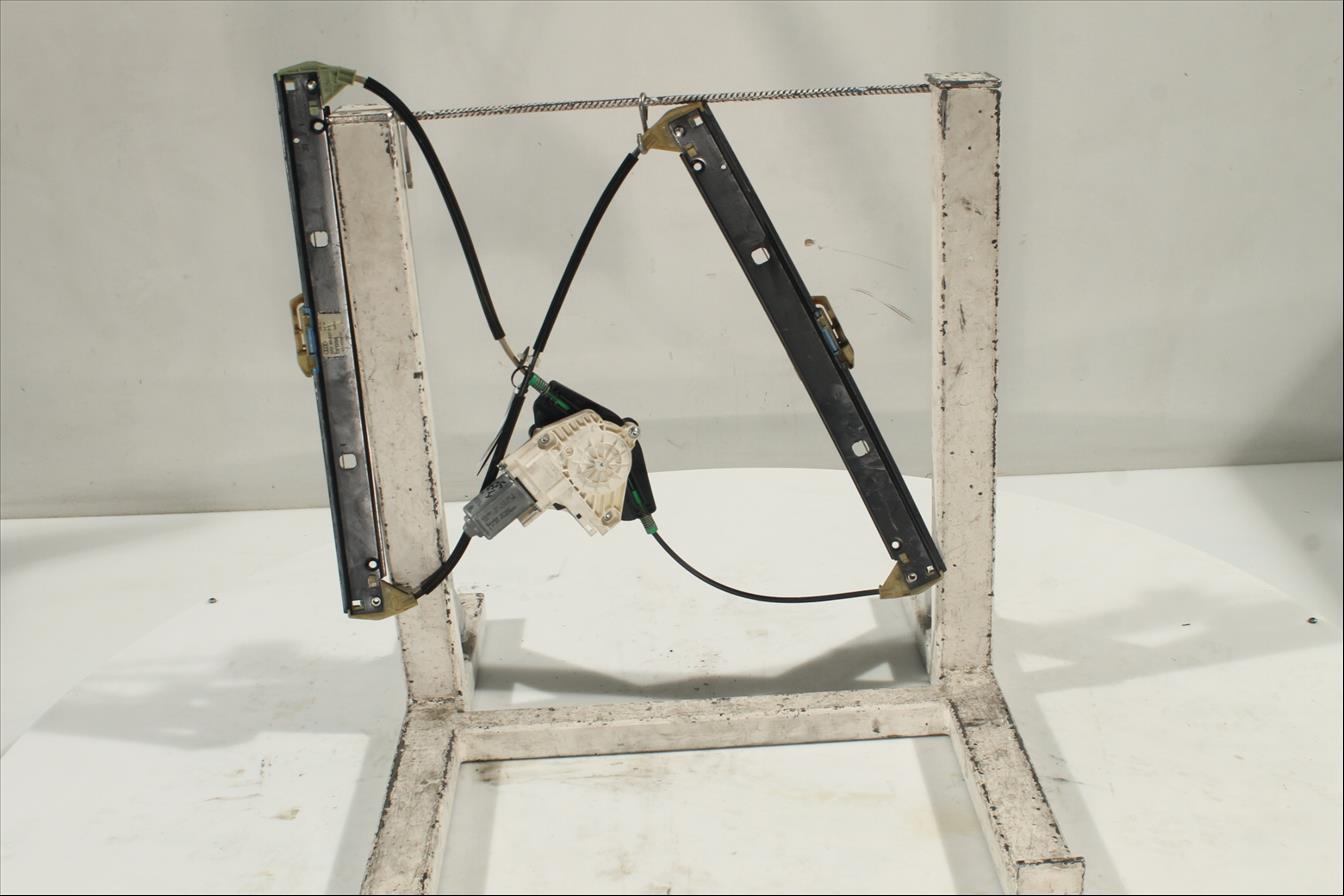 Elevalunas eléctrico puerta Del. Izq.
