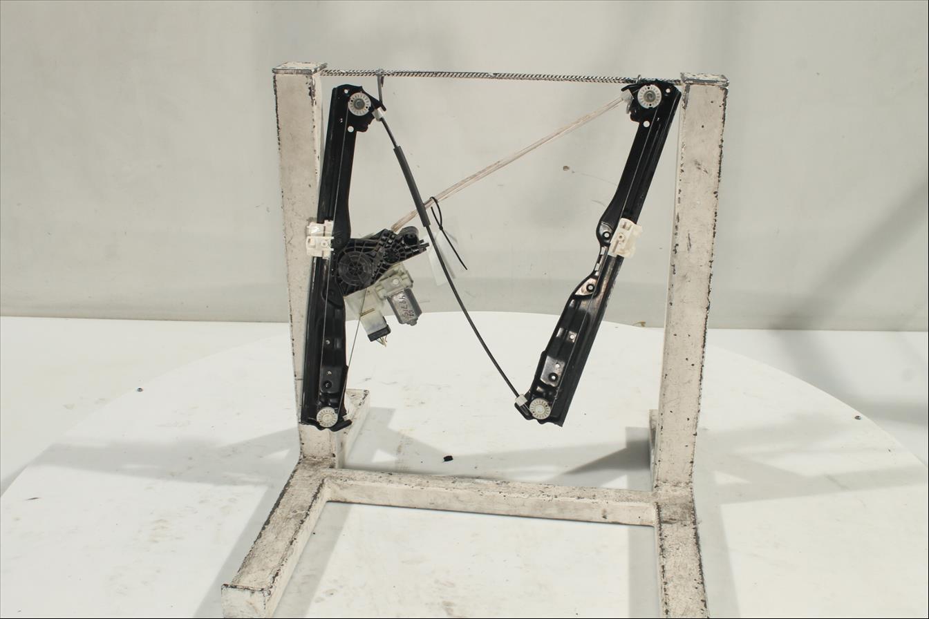 Elevalunas eléctrico puerta Del. Izq.