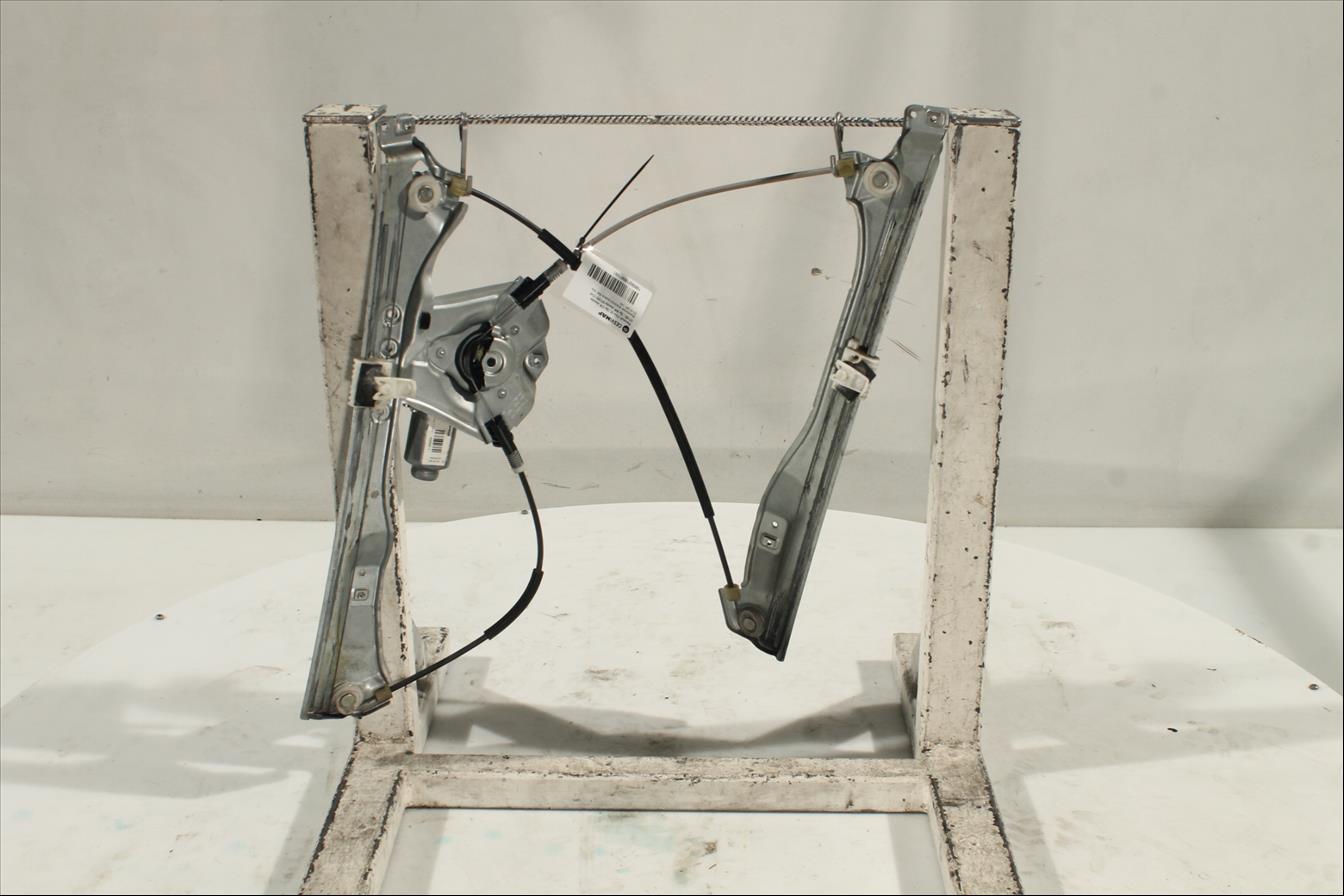 Elevalunas eléctrico puerta Del. Izq.