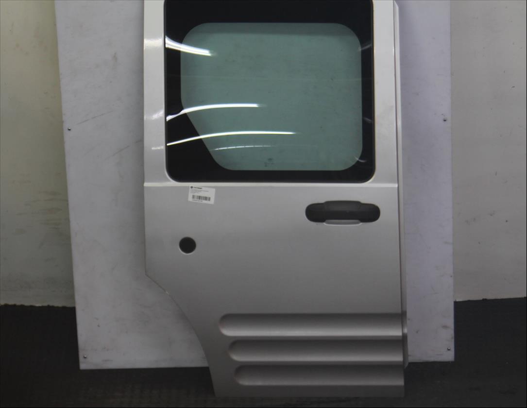 Puerta lateral Der.