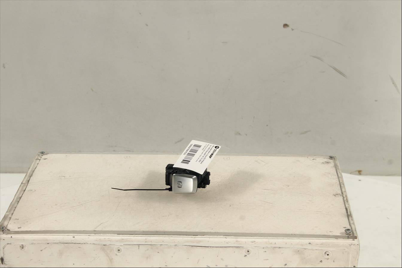 Palanca e interruptor freno de mano