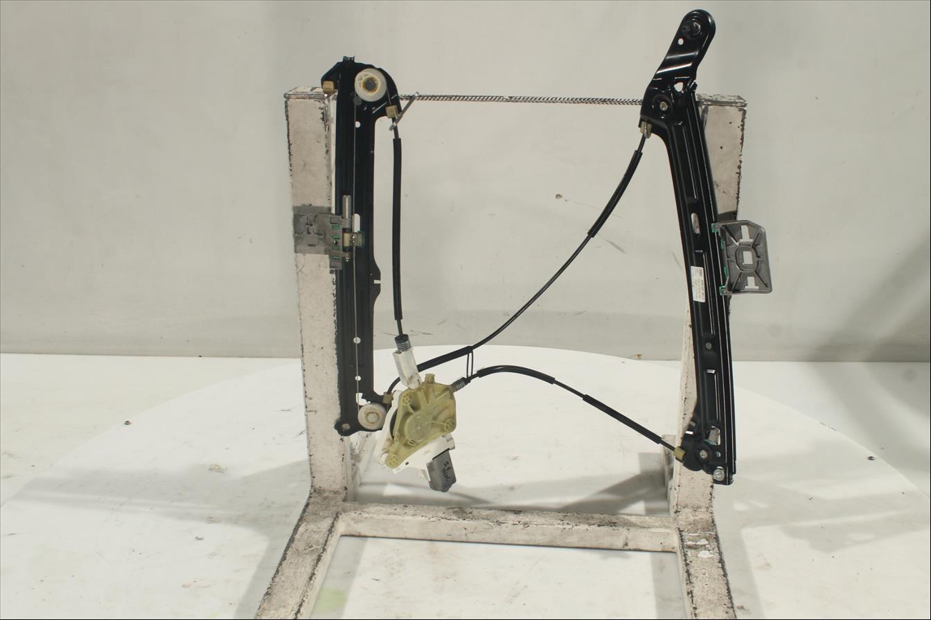 Elevalunas eléctrico puerta Del. Izq.