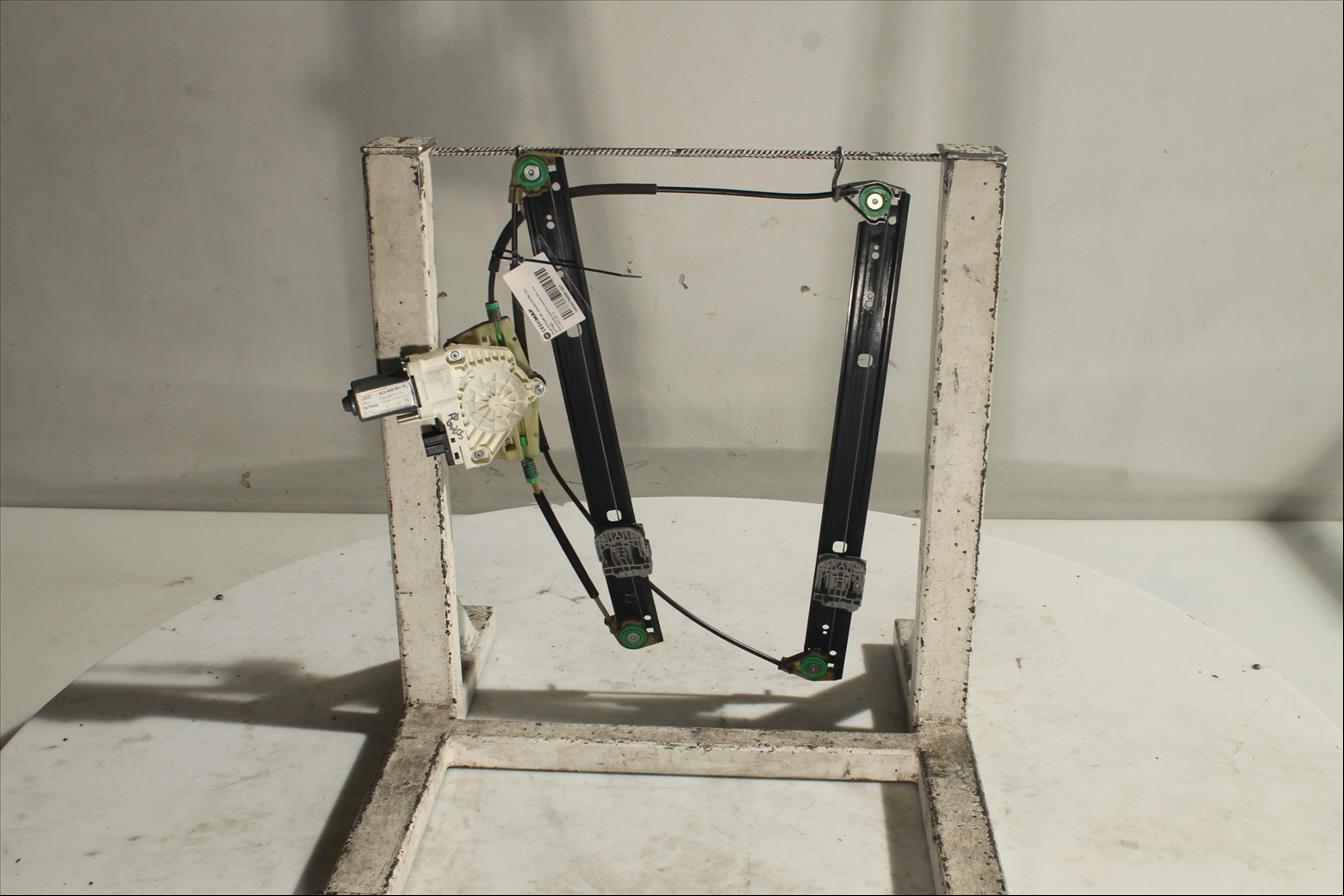 Elevalunas eléctrico puerta Del. Izq.