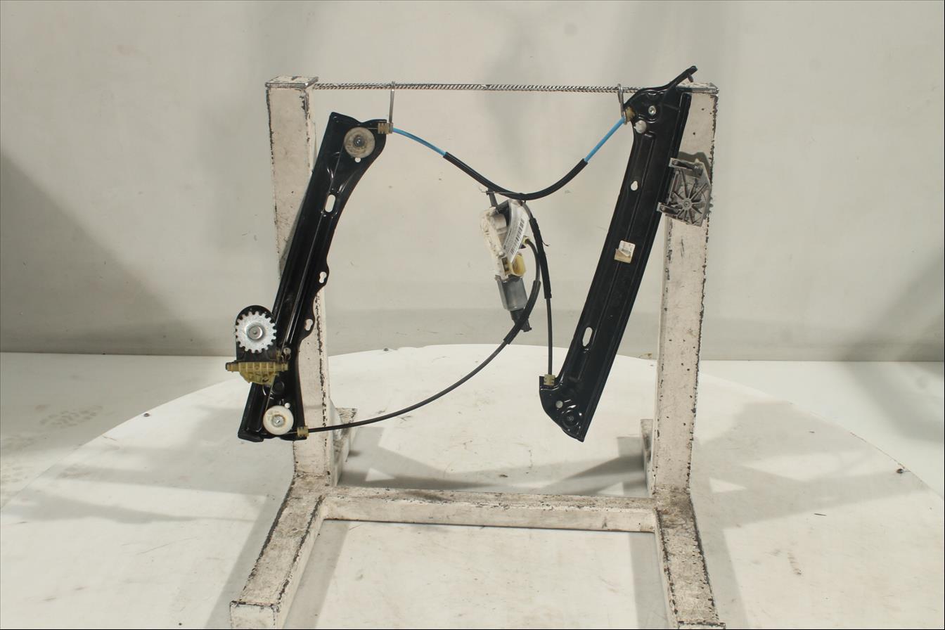 Elevalunas eléctrico puerta Del. Izq.