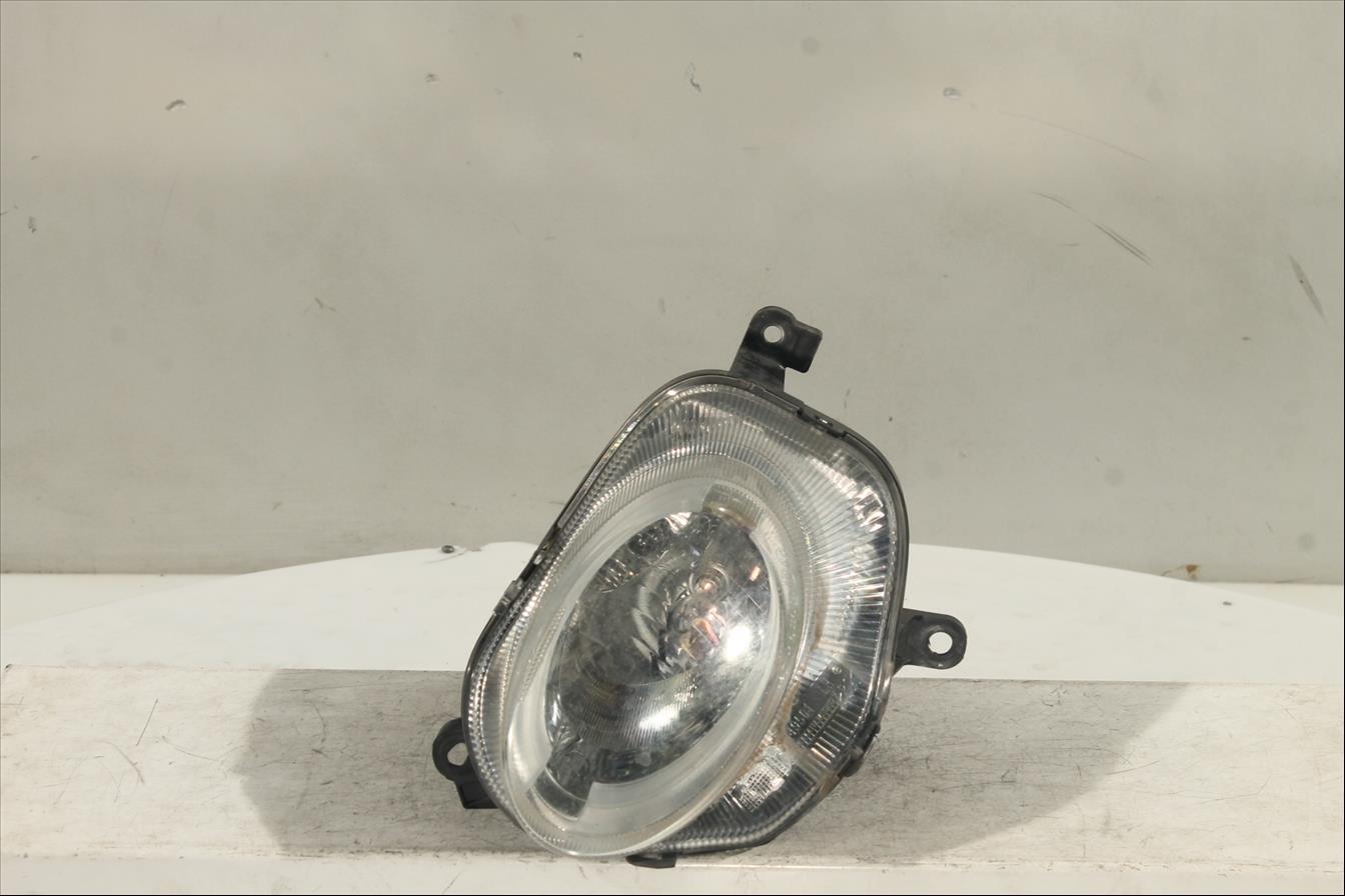 Faro largo alcance Izq.