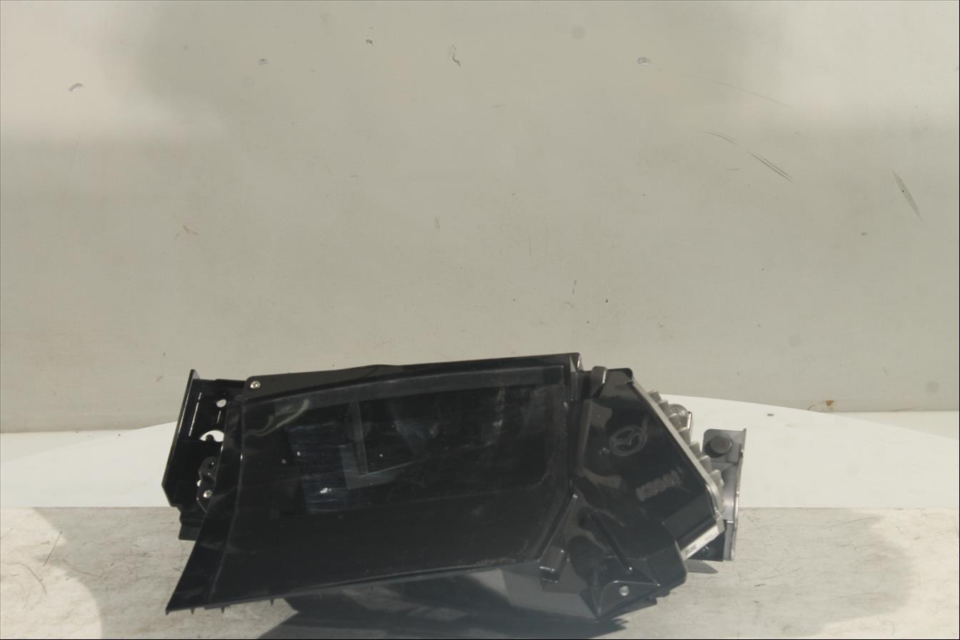 Retroproyector de informacion en luna parabrisas