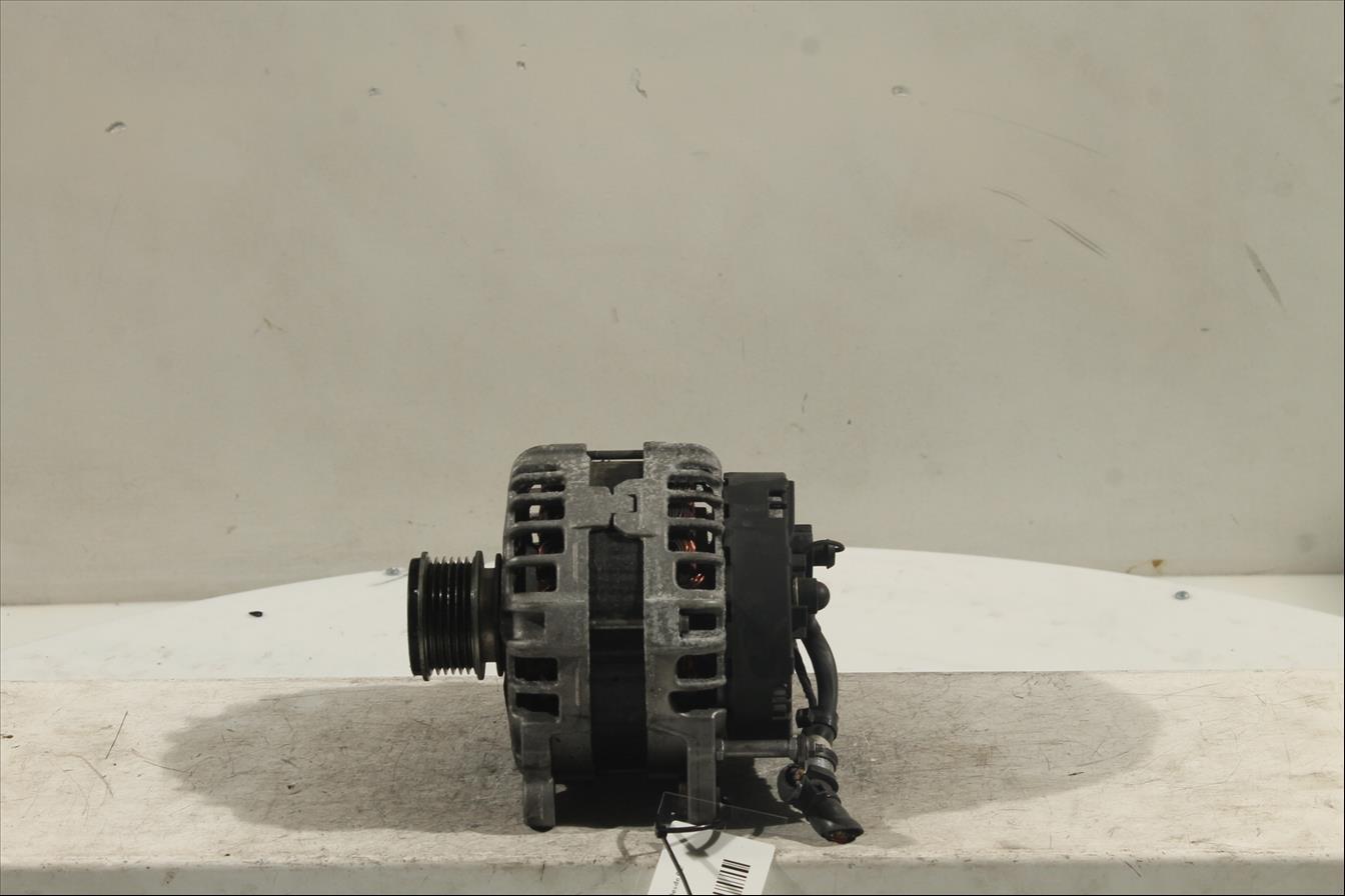 Alternador
