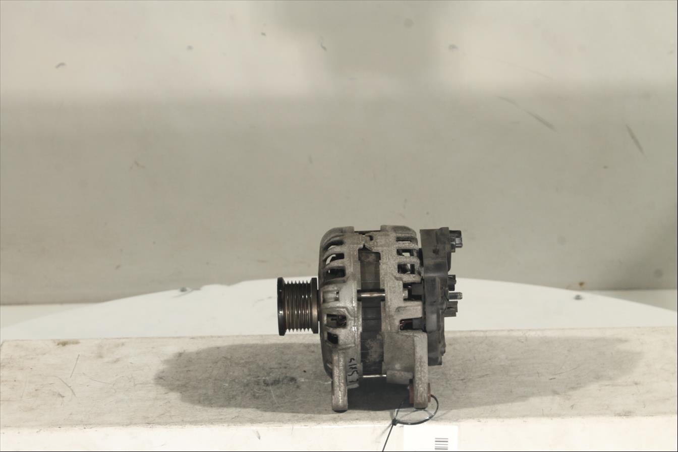 Alternador