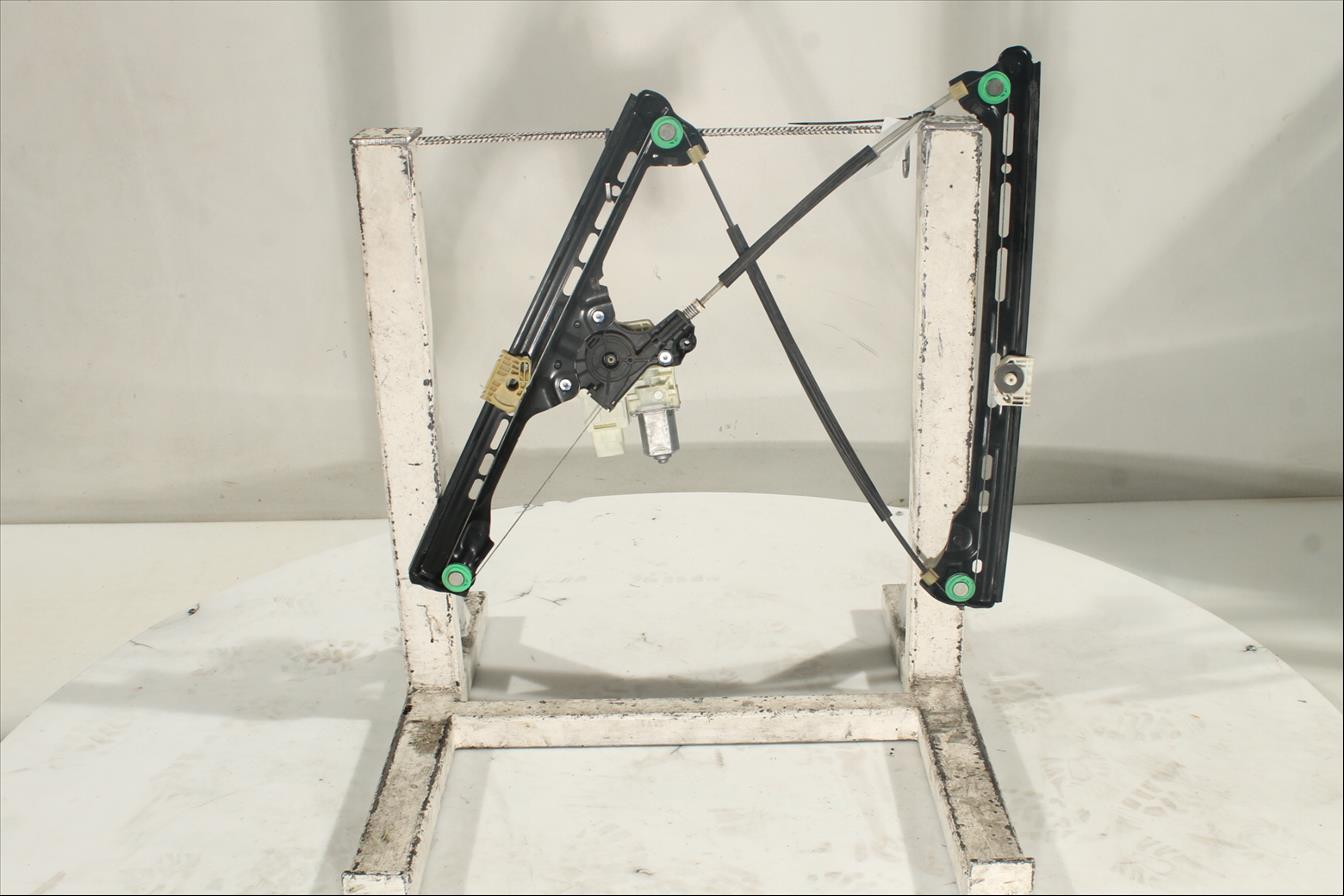 Elevalunas eléctrico puerta Del. Izq.