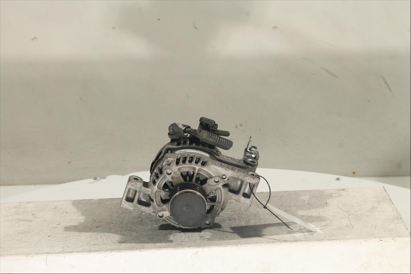 Alternador
