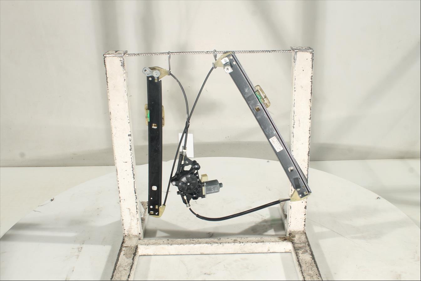 Elevalunas eléctrico puerta Del. Izq.