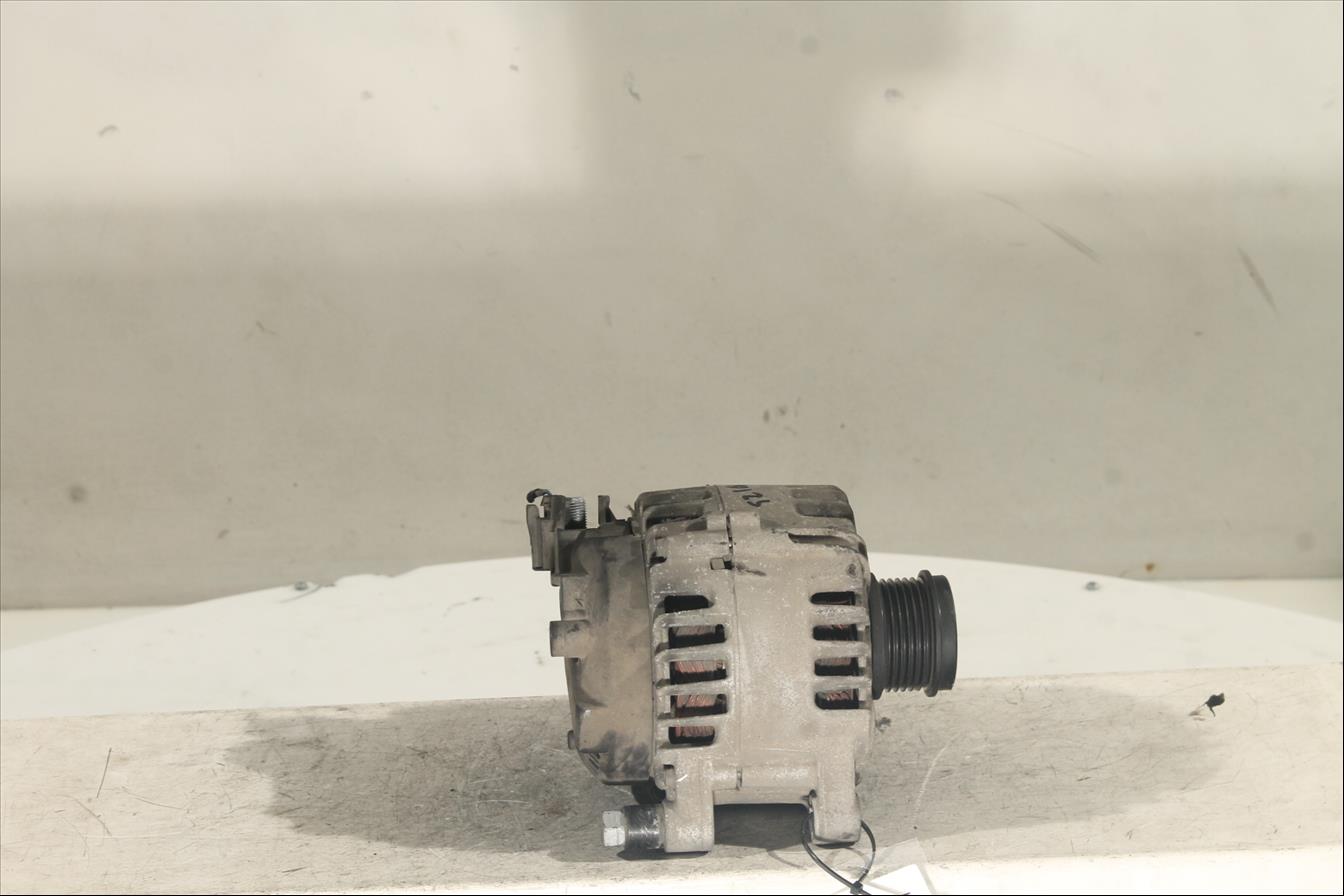 Alternador