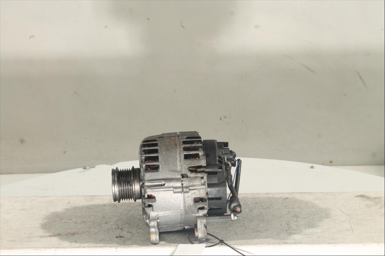 Alternador