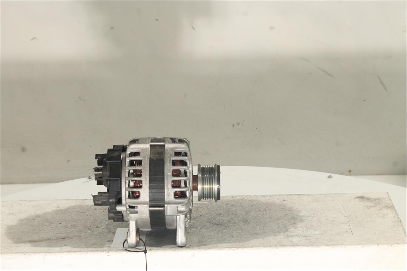 Alternador