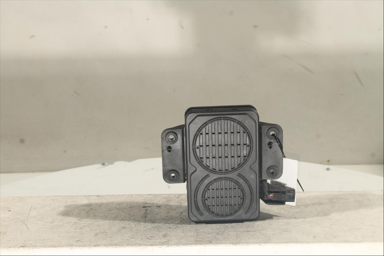 Altavoz simulador sonido motor