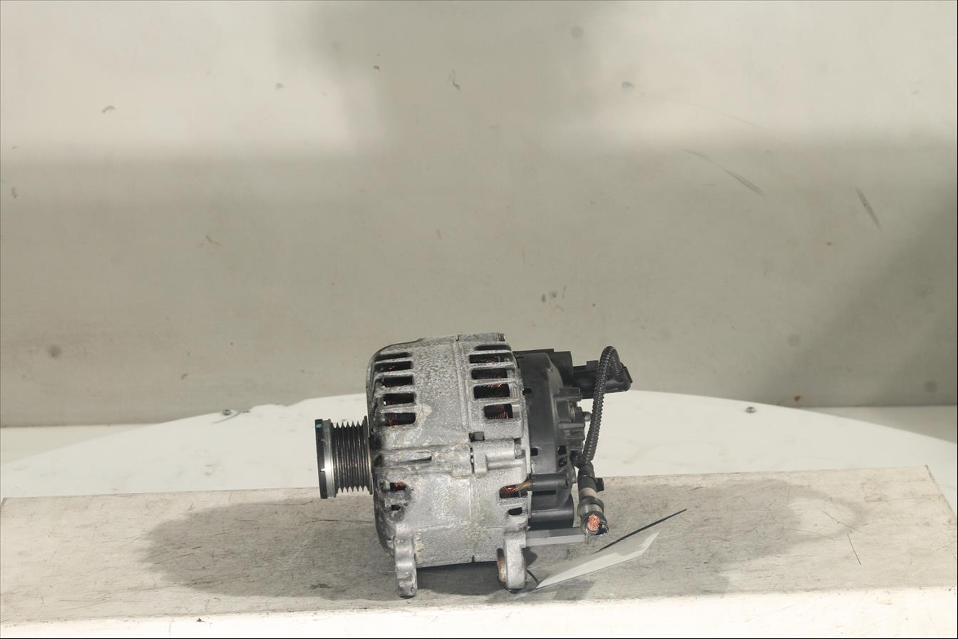 Alternador