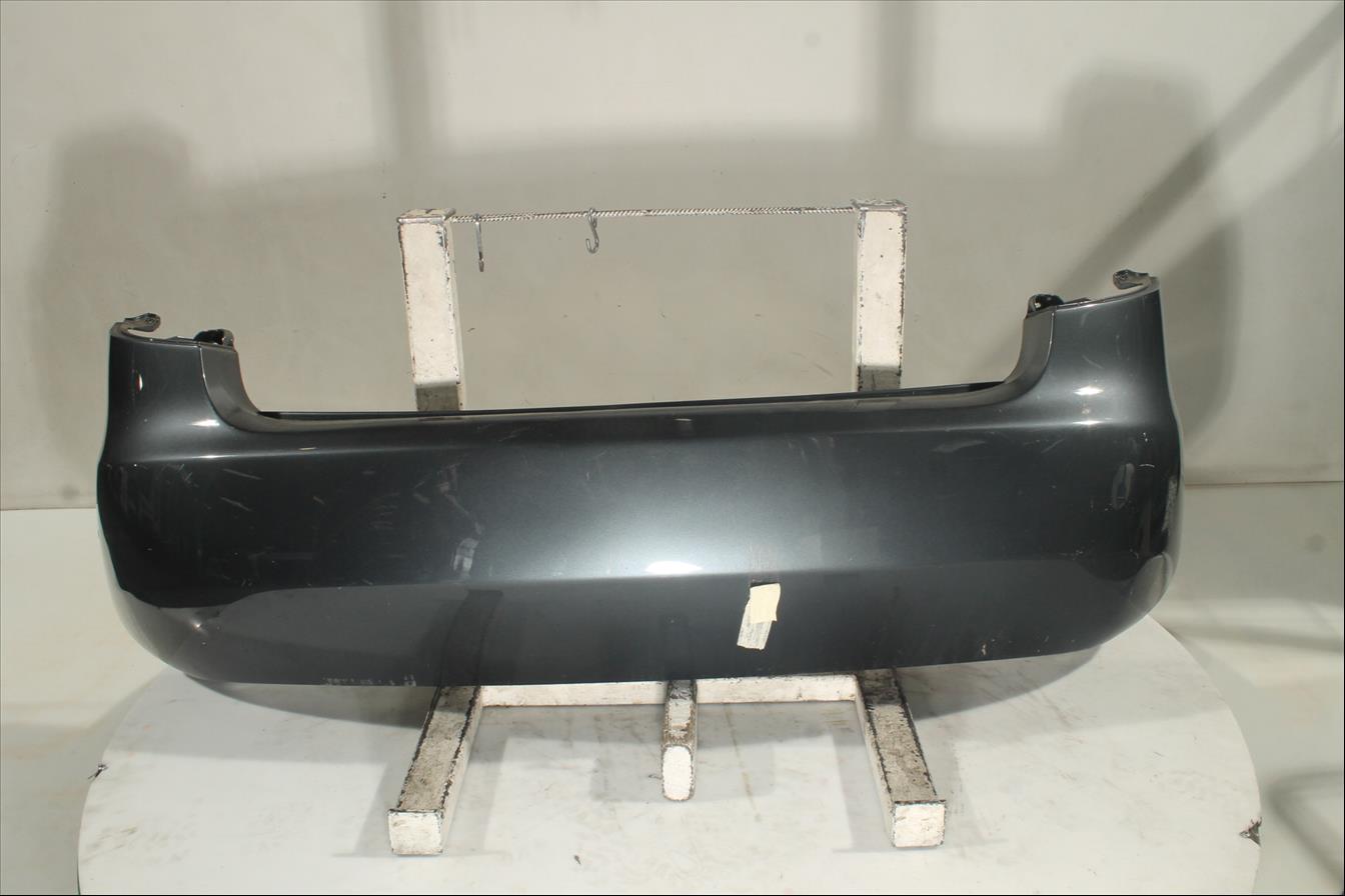 Paragolpes Tra.
