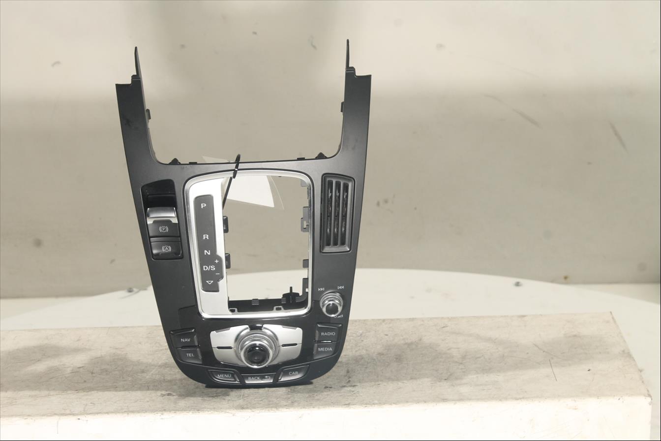 Mando control pantalla informacion