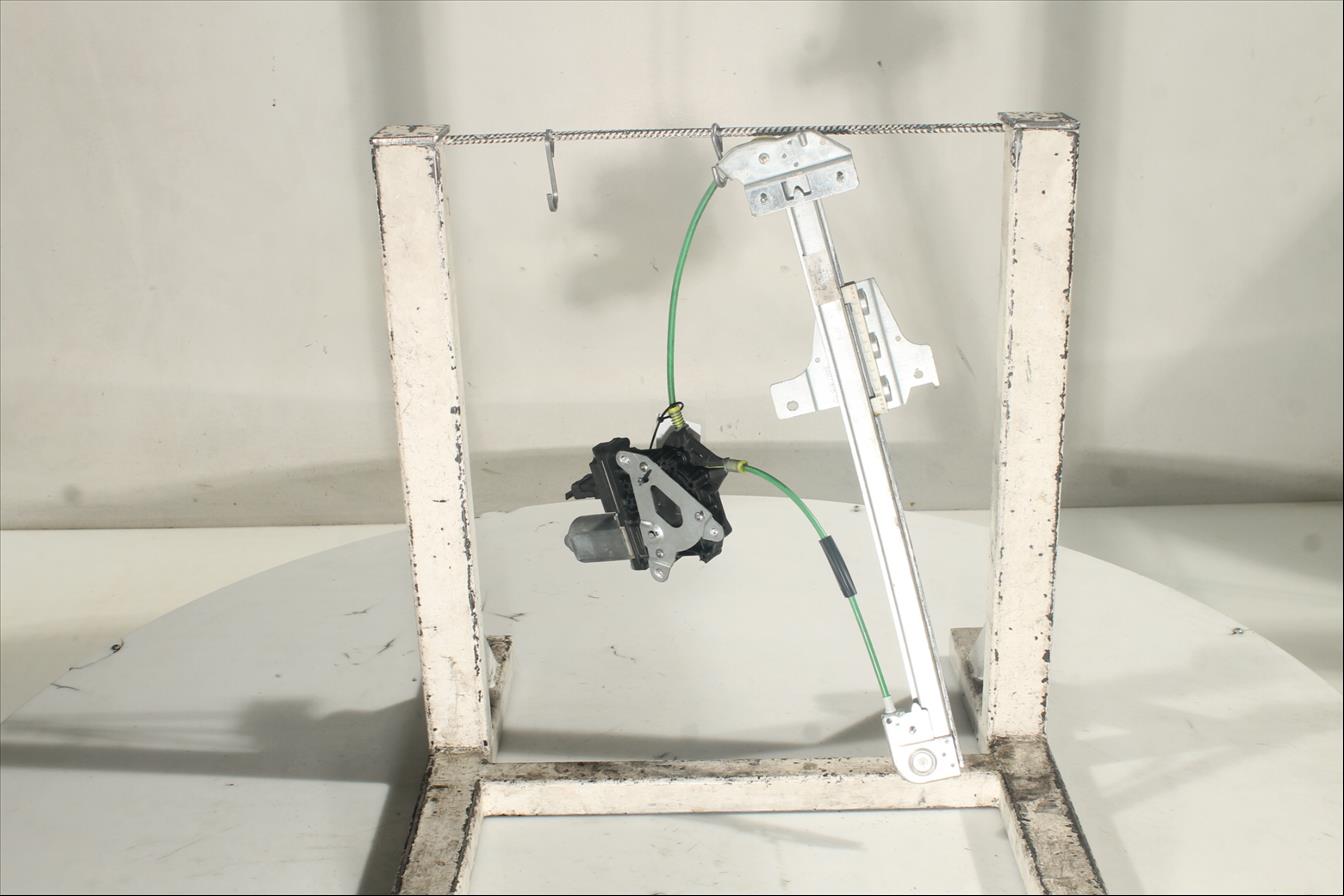 Elevalunas eléctrico puerta Tra. Izq.